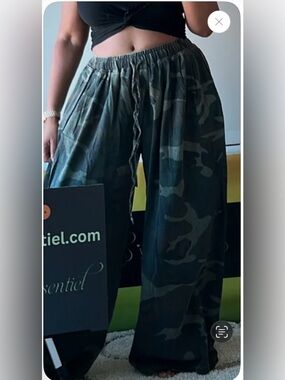 NWOT Women Camo Drawstring Denim Jeans - Green Camo